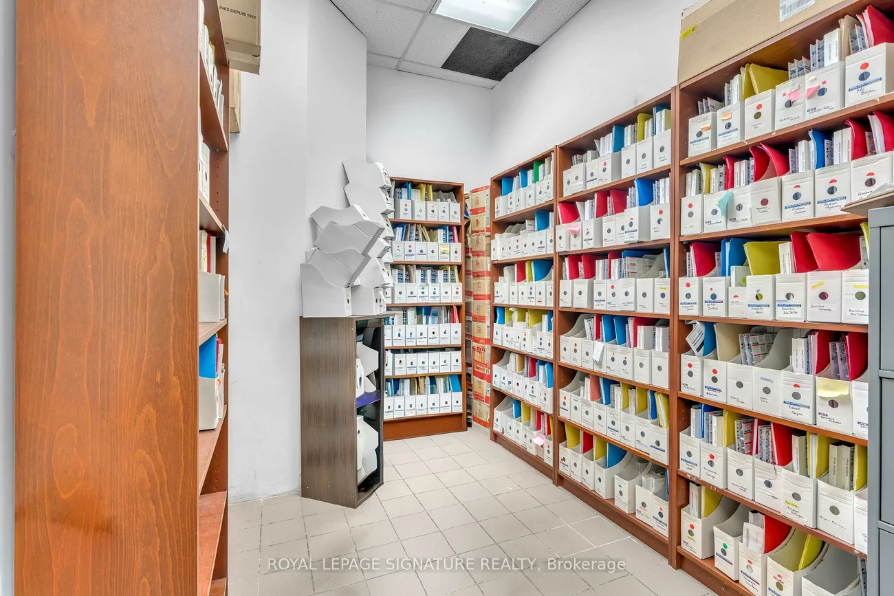 3155, Eglinton, Scarborough Village, Toronto