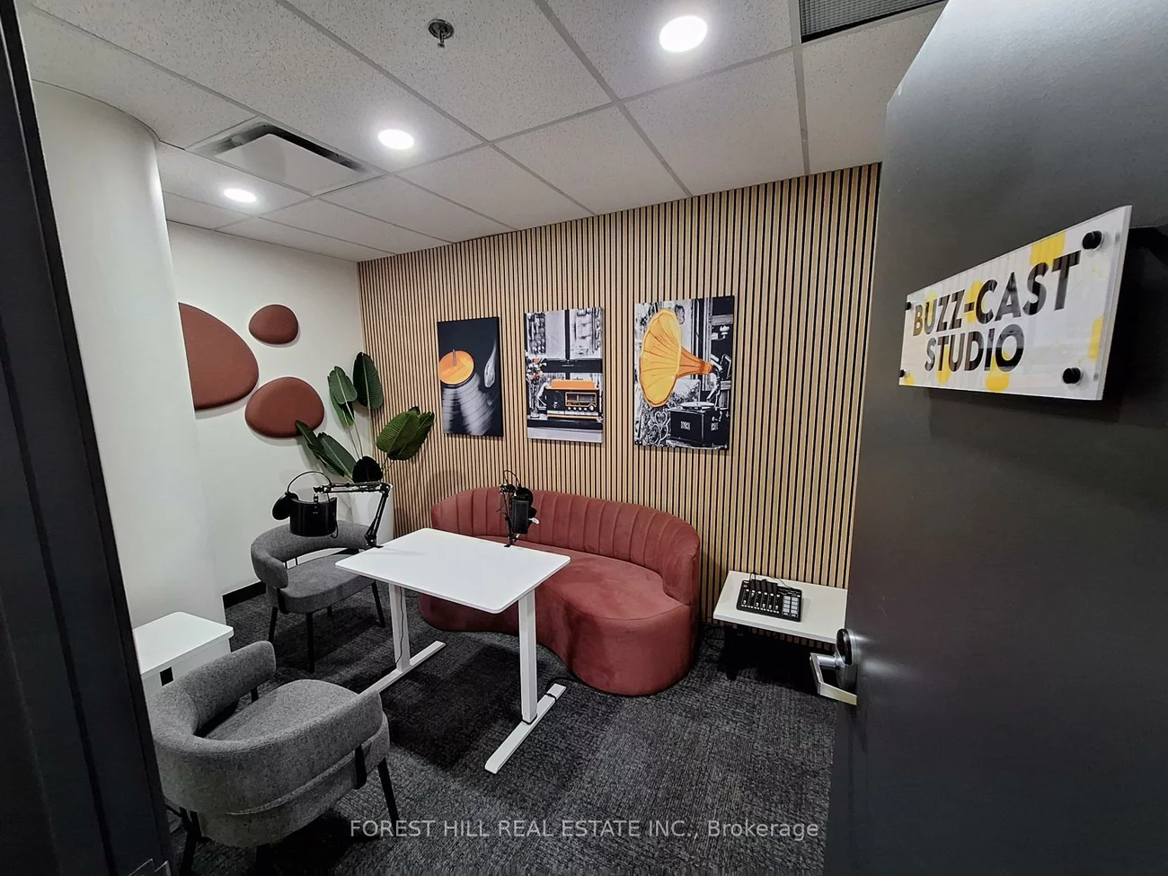 305, Milner, Malvern, Toronto