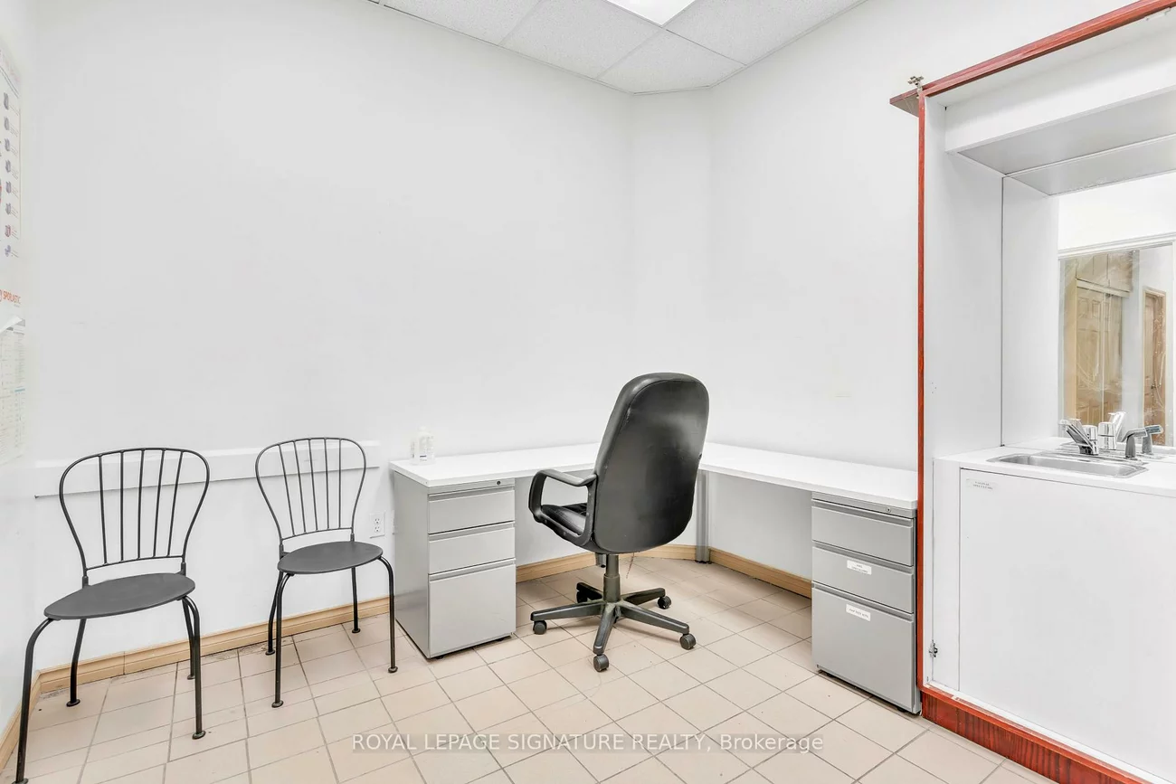 3155, Eglinton, Scarborough Village, Toronto