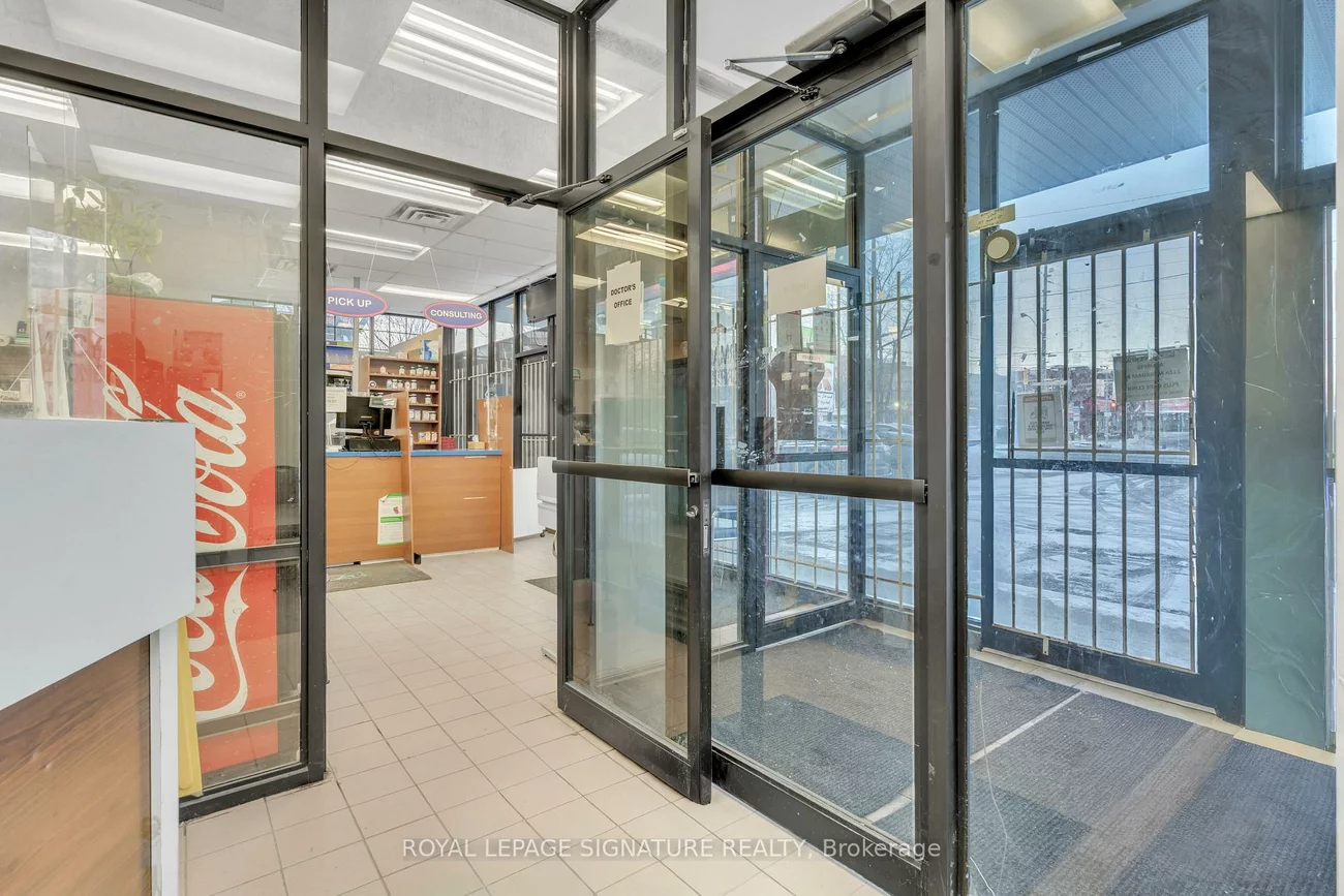 3155, Eglinton, Scarborough Village, Toronto