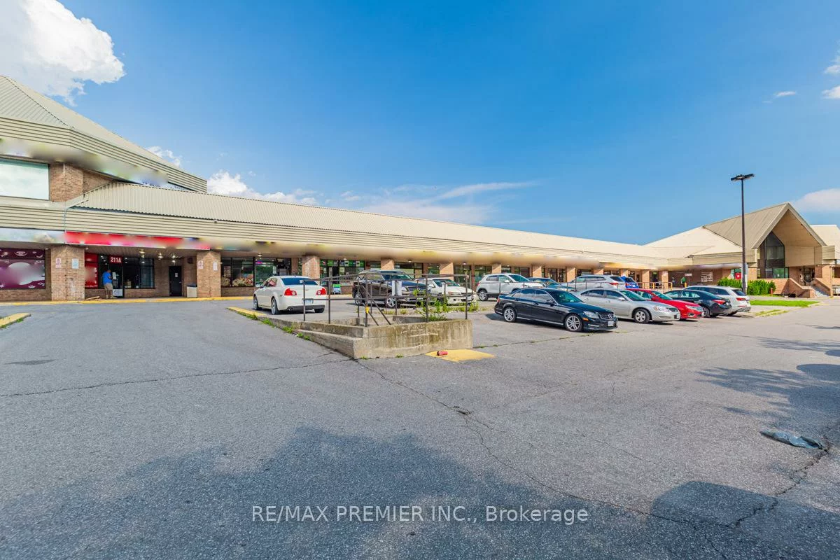 880, Ellesmere, Dorset Park, Toronto