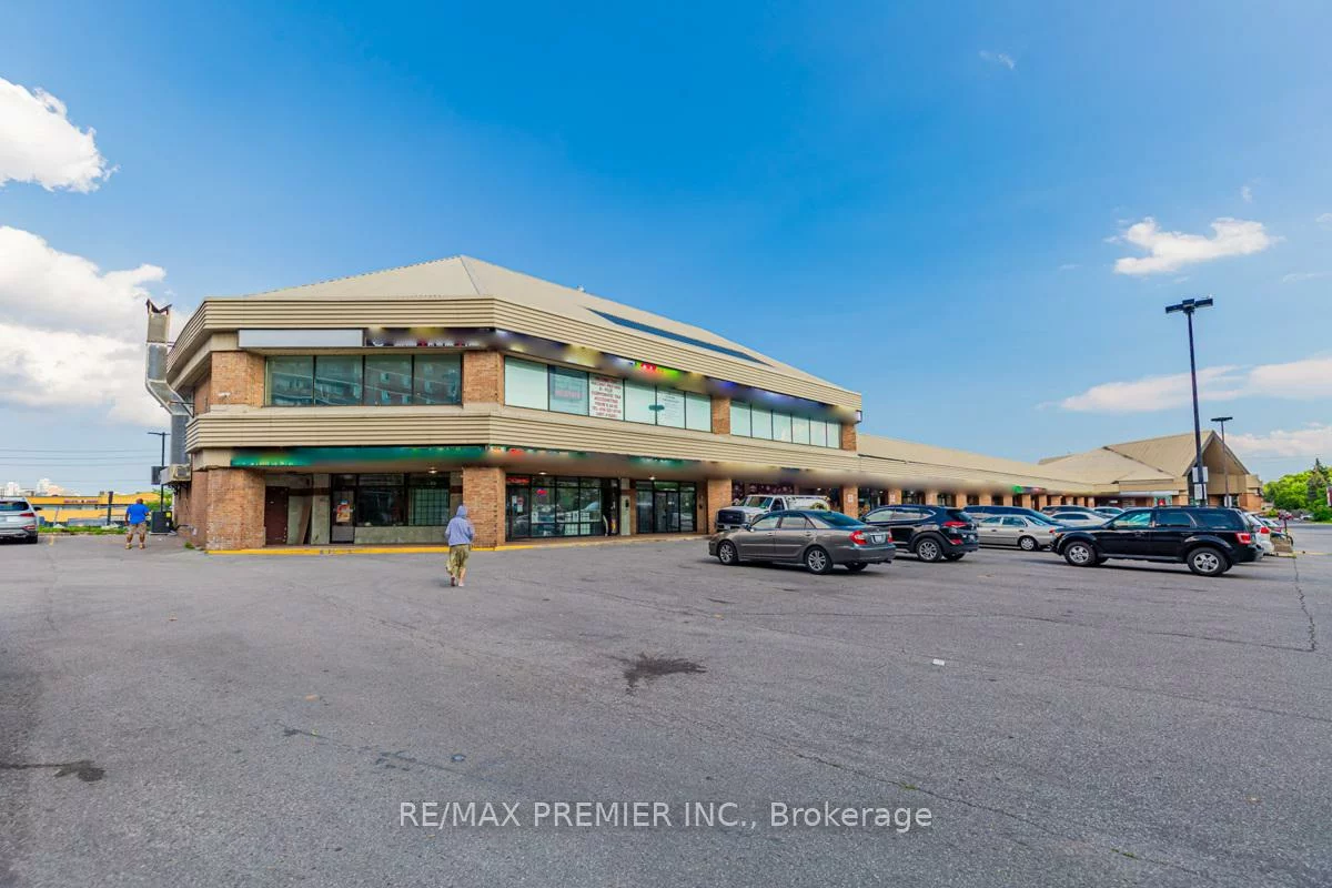 880, Ellesmere, Dorset Park, Toronto