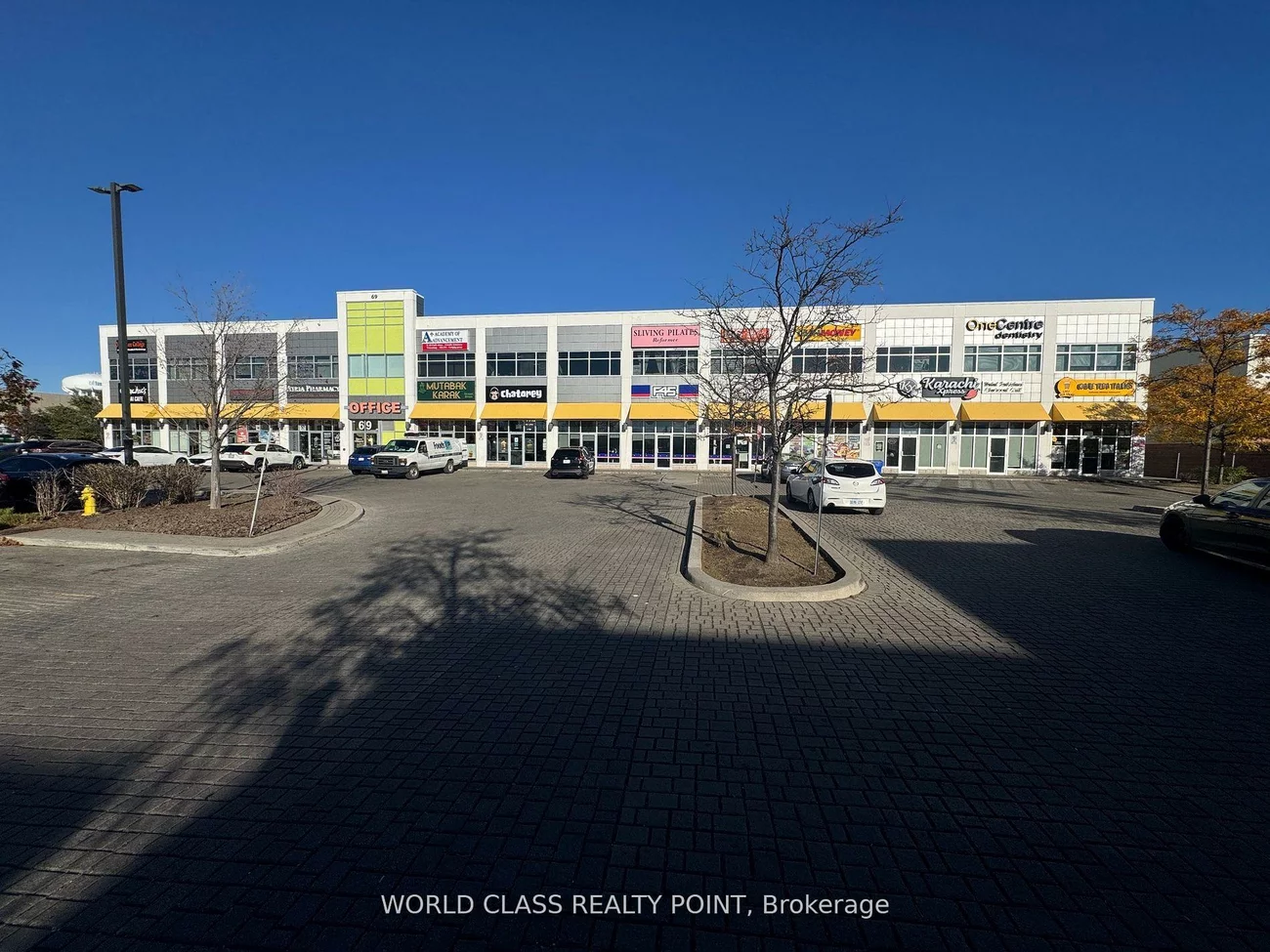 69, Lebovic, Clairlea-Birchmount, Toronto