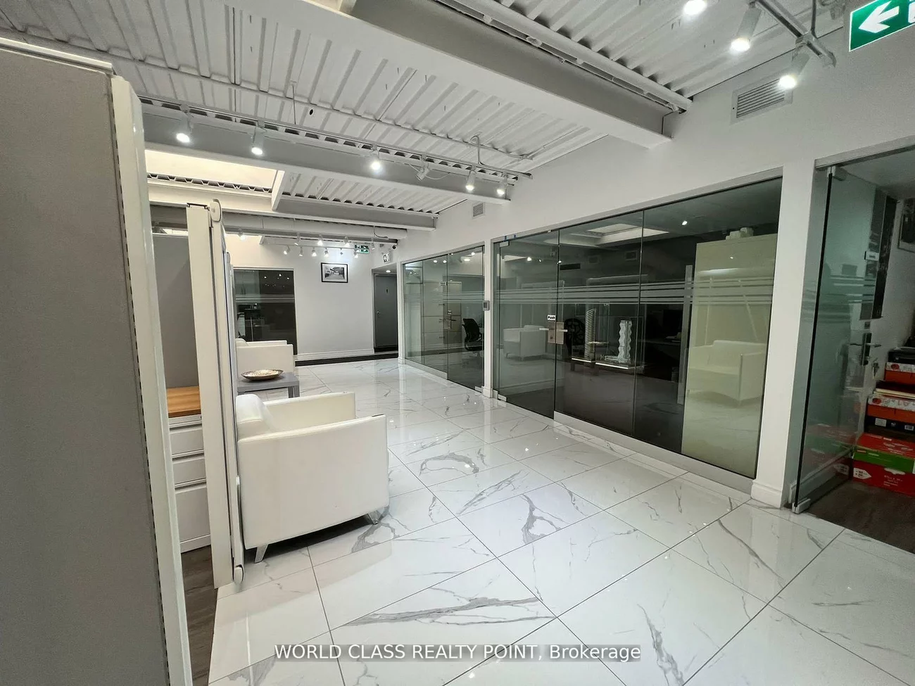 55, Lebovic, Clairlea-Birchmount, Toronto