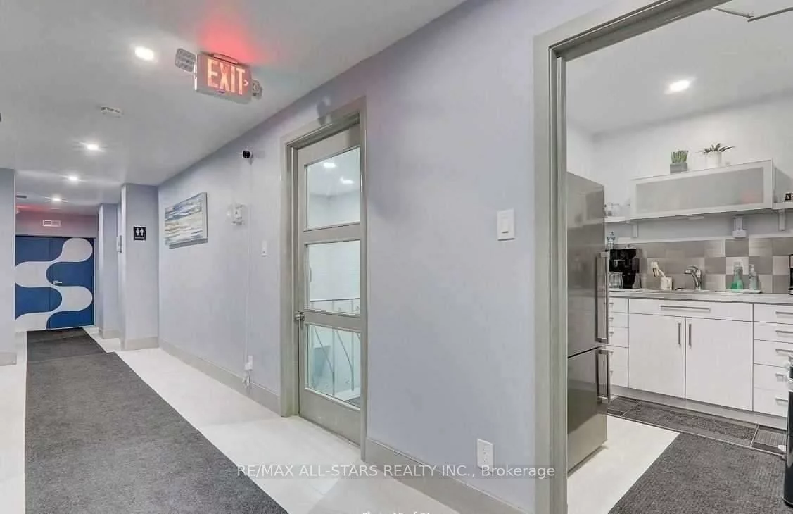 715, Queen, South Riverdale, Toronto