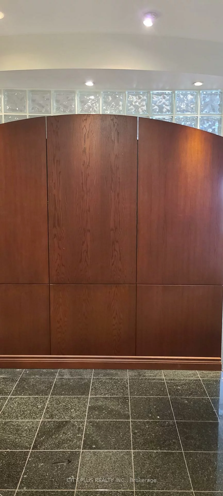 885, Progress, Woburn, Toronto