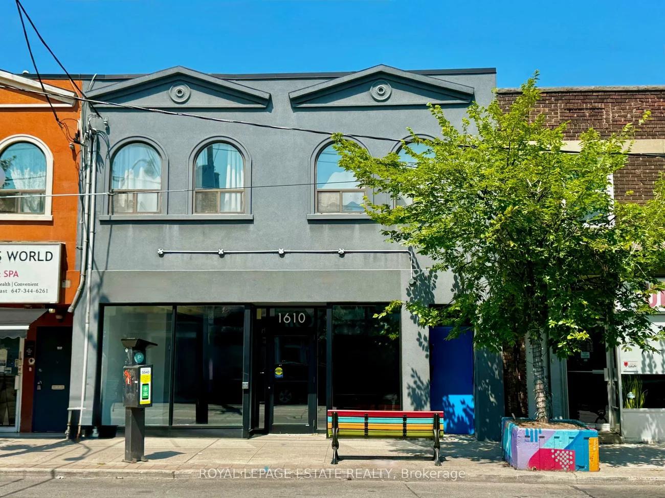 1610, Gerrard, Greenwood-Coxwell, Toronto