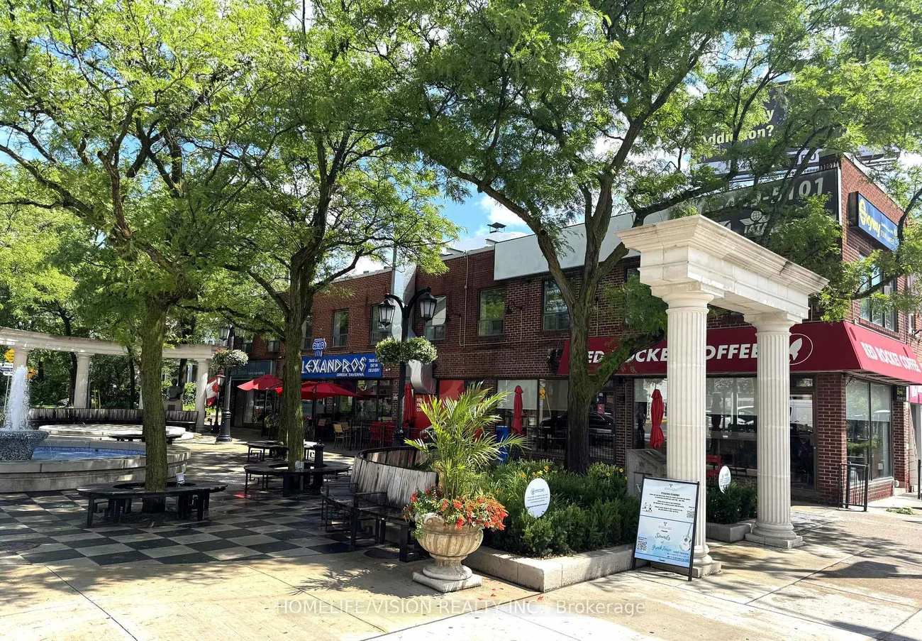484, Danforth, Playter Estates-Danforth, Toronto