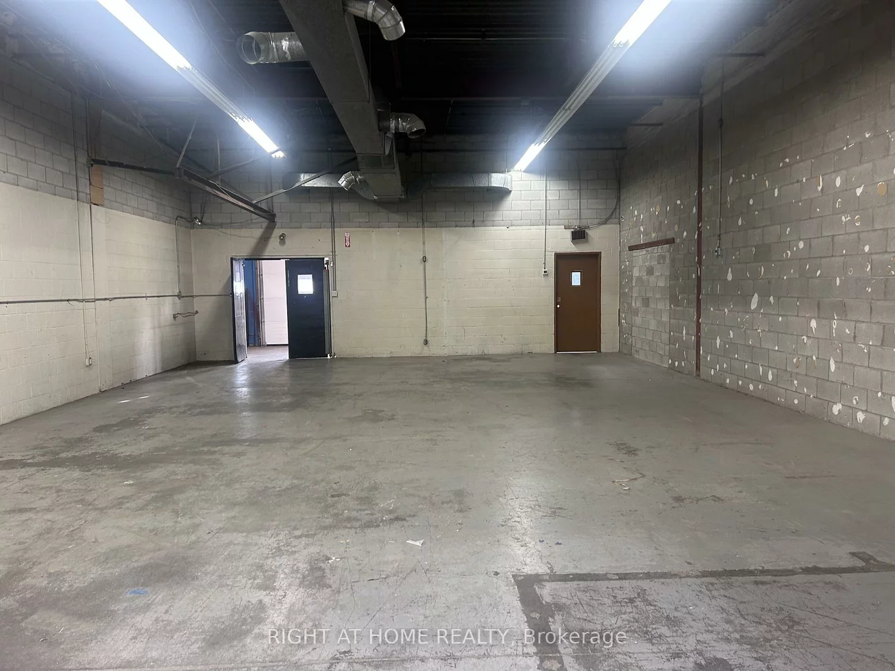 27, Estate, Woburn, Toronto