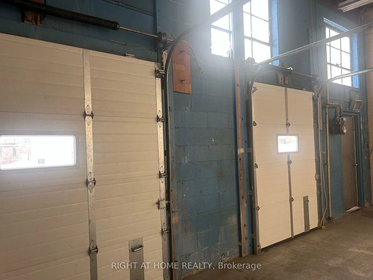 27, Estate, Woburn, Toronto