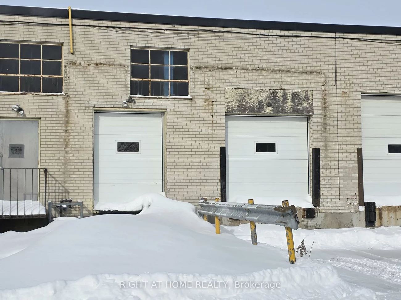 27, Estate, Woburn, Toronto