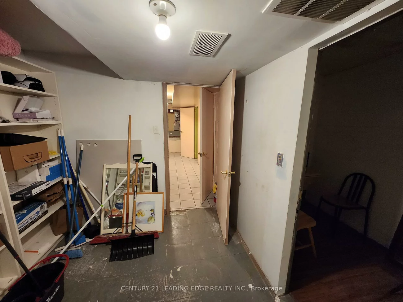 2193, Queen, The Beaches, Toronto