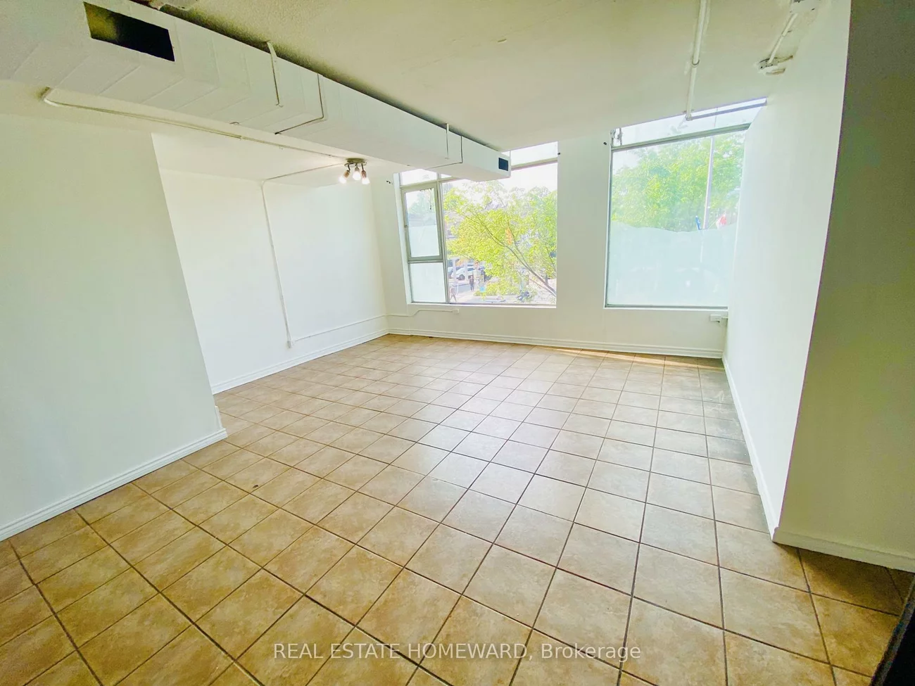 493A, Danforth, North Riverdale, Toronto