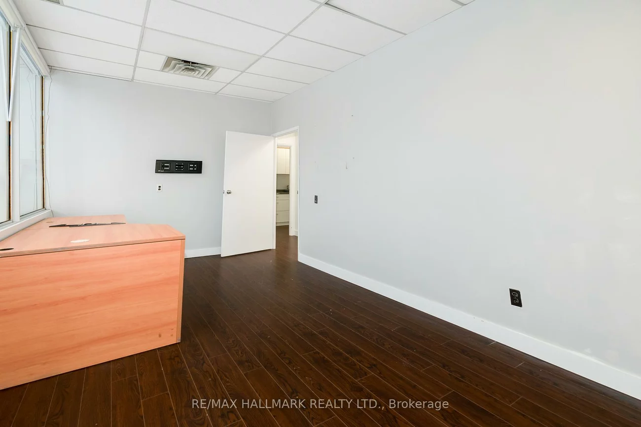 3420, Finch, L'Amoreaux, Toronto