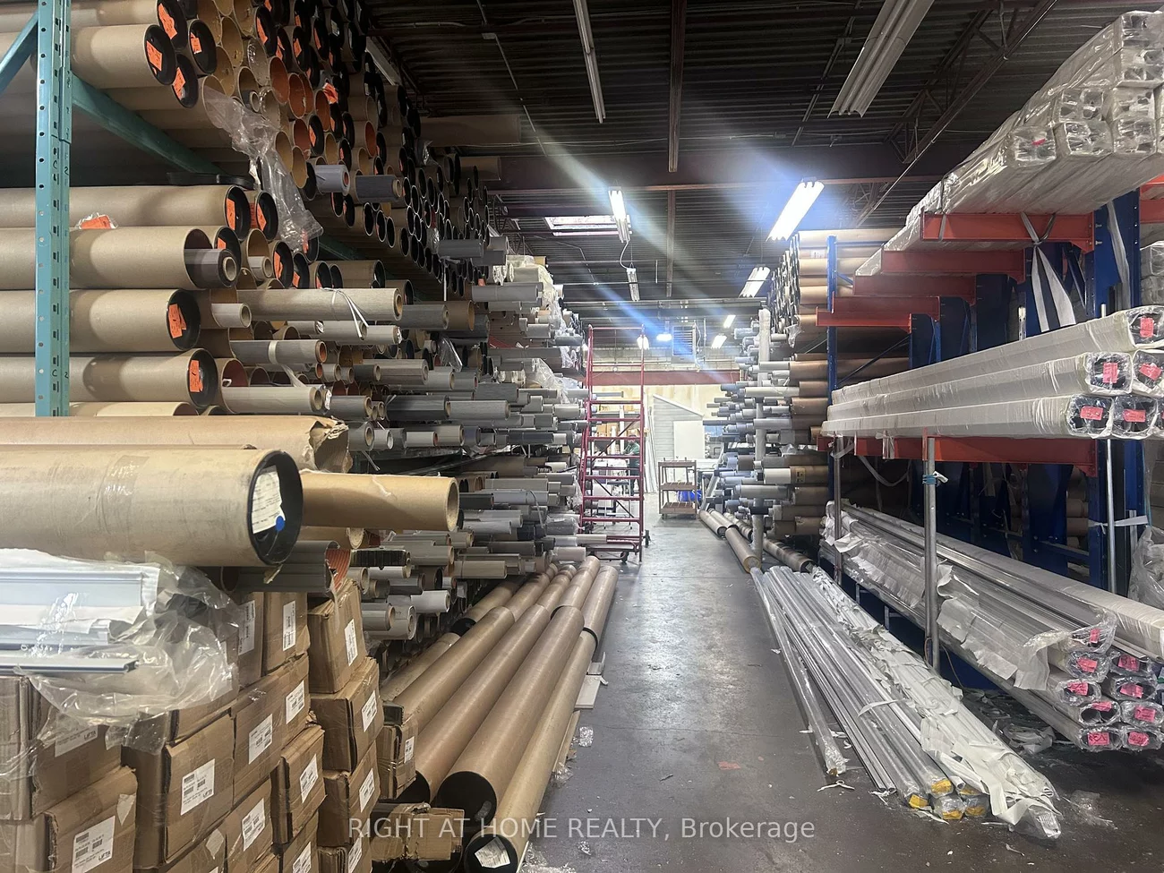 41-43, Estate, Woburn, Toronto