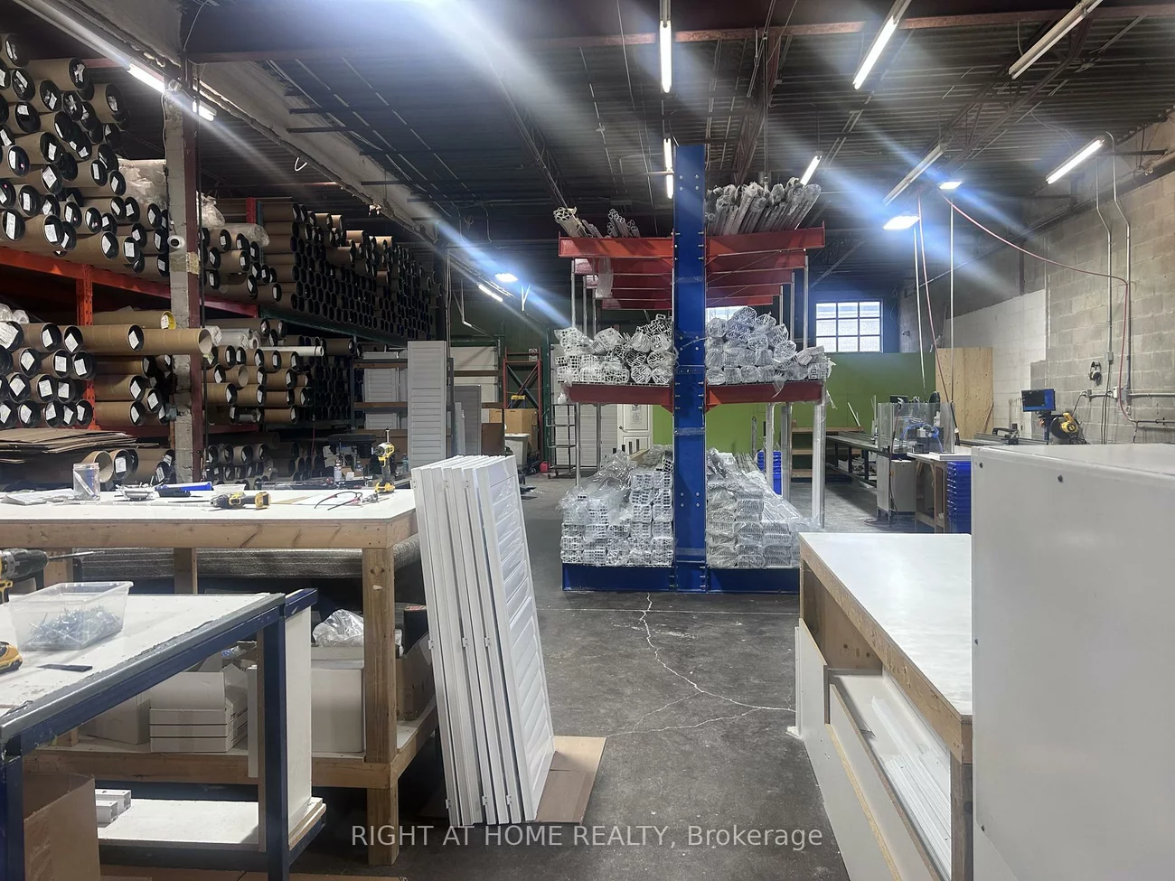 41-43, Estate, Woburn, Toronto