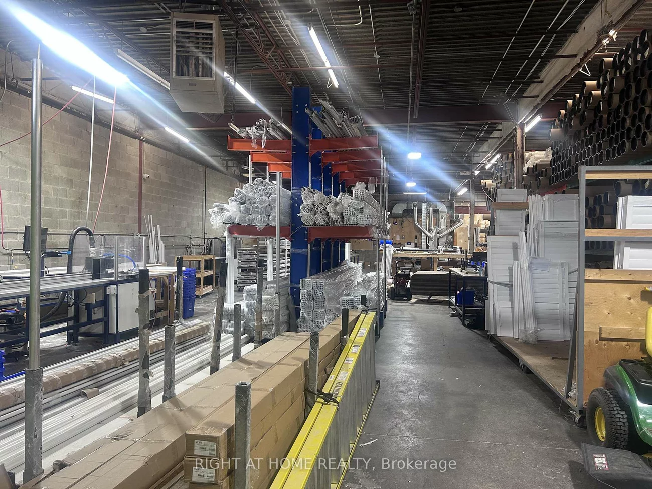 41-43, Estate, Woburn, Toronto