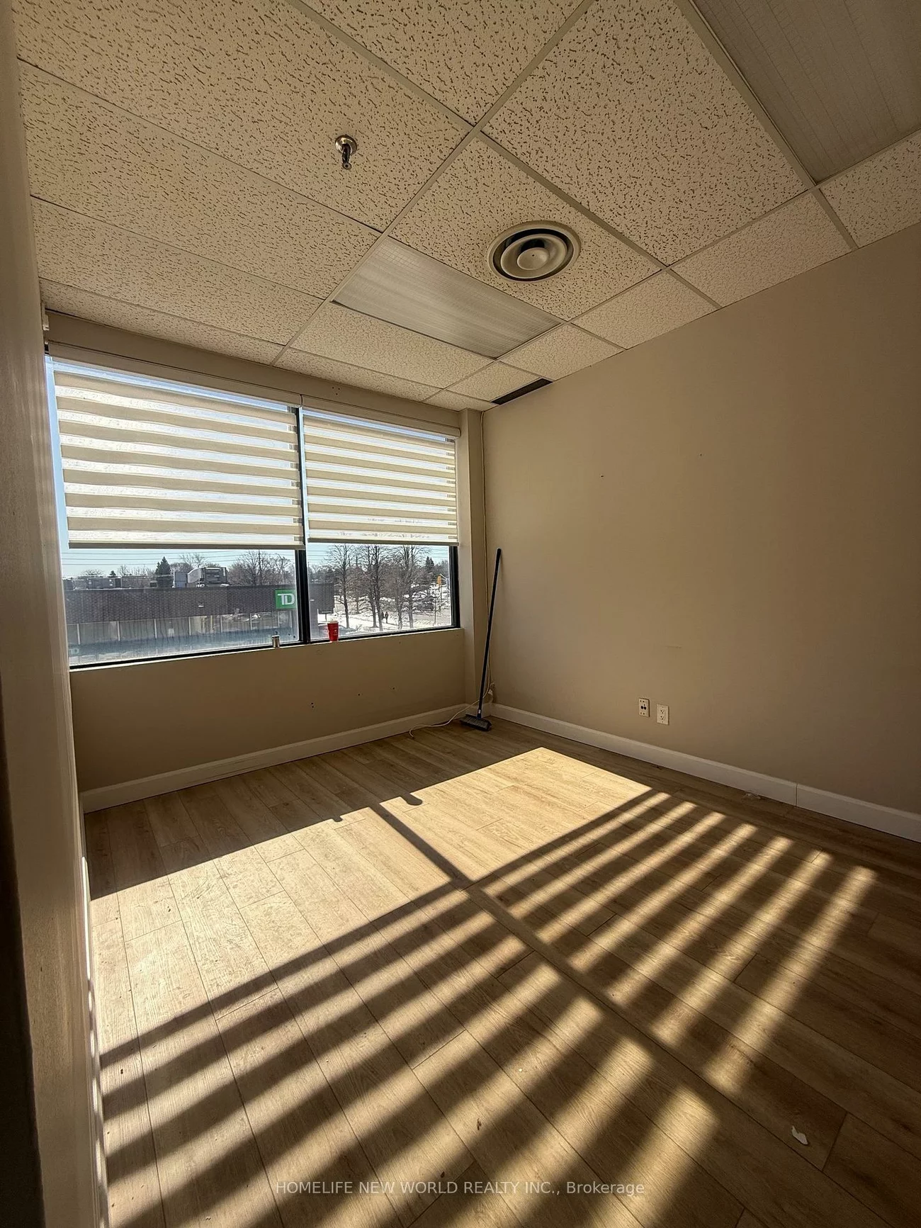 1085, Bellamy, Woburn, Toronto