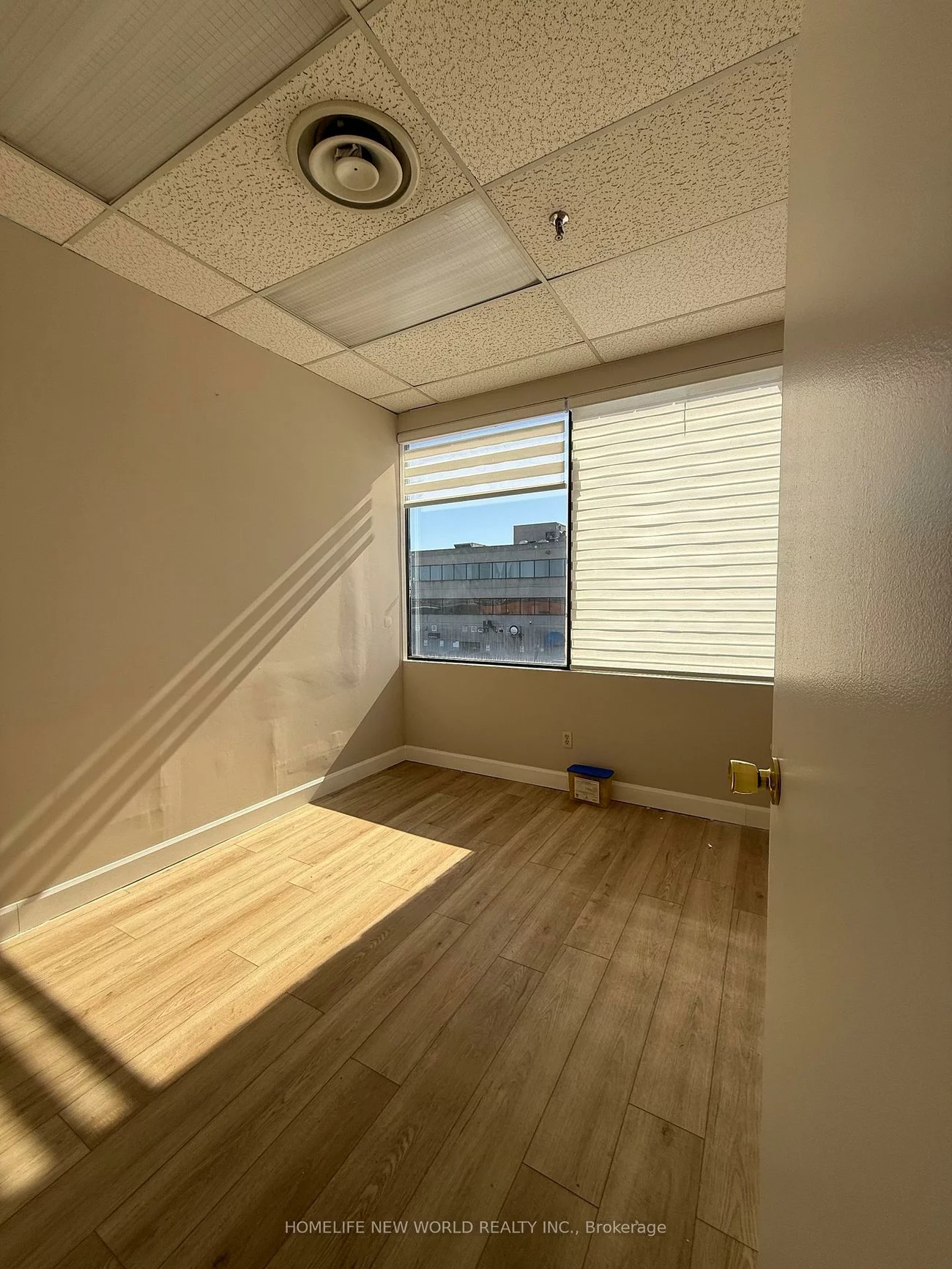 1085, Bellamy, Woburn, Toronto