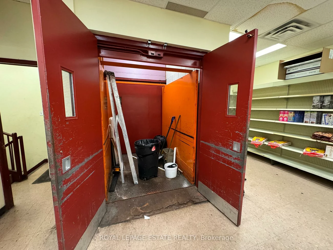 1449, Gerrard, Greenwood-Coxwell, Toronto