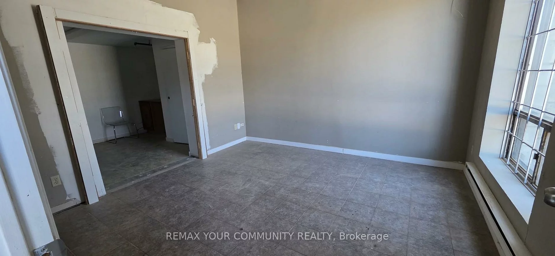 689, Warden, Clairlea-Birchmount, Toronto