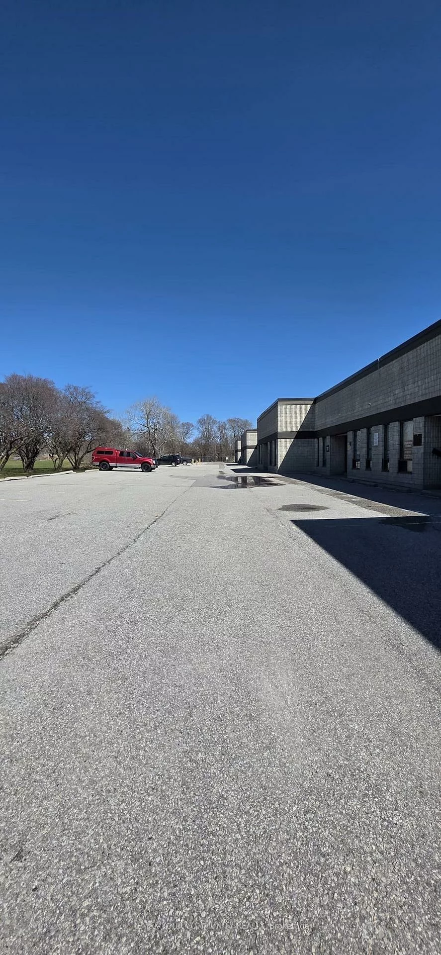 689, Warden, Clairlea-Birchmount, Toronto