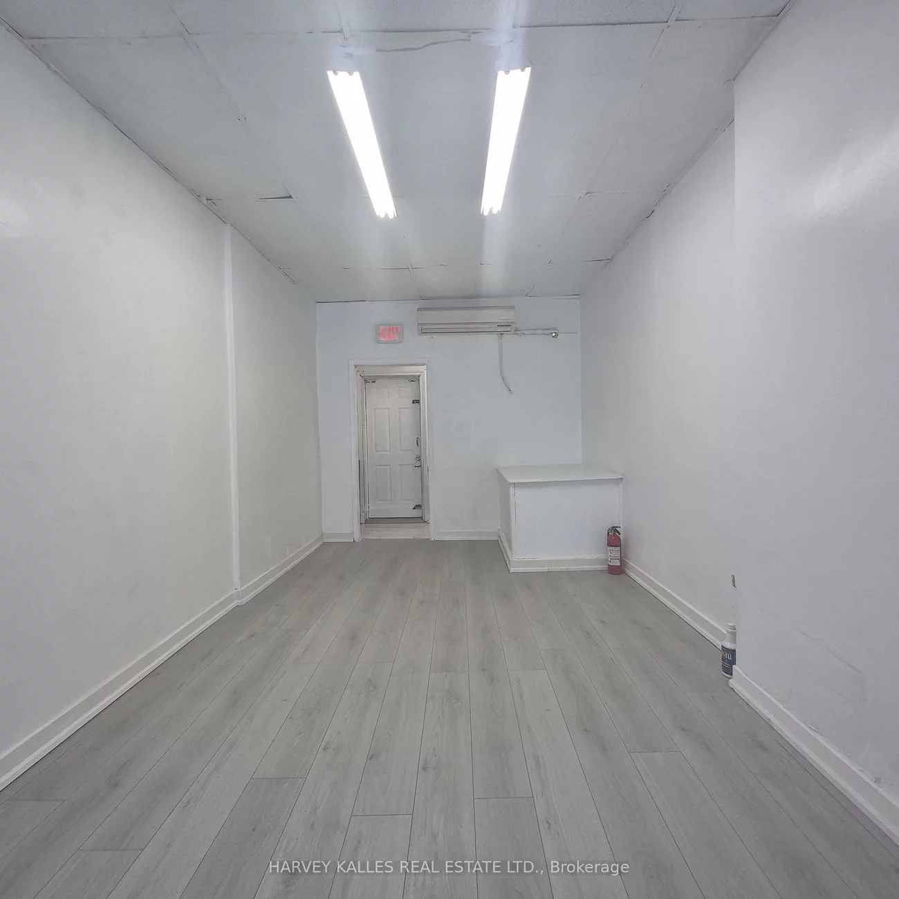 1175, Victoria Park, Clairlea-Birchmount, Toronto