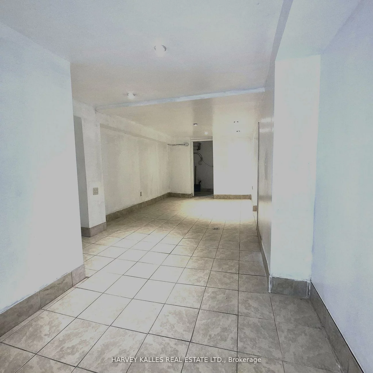 1175, Victoria Park, Clairlea-Birchmount, Toronto
