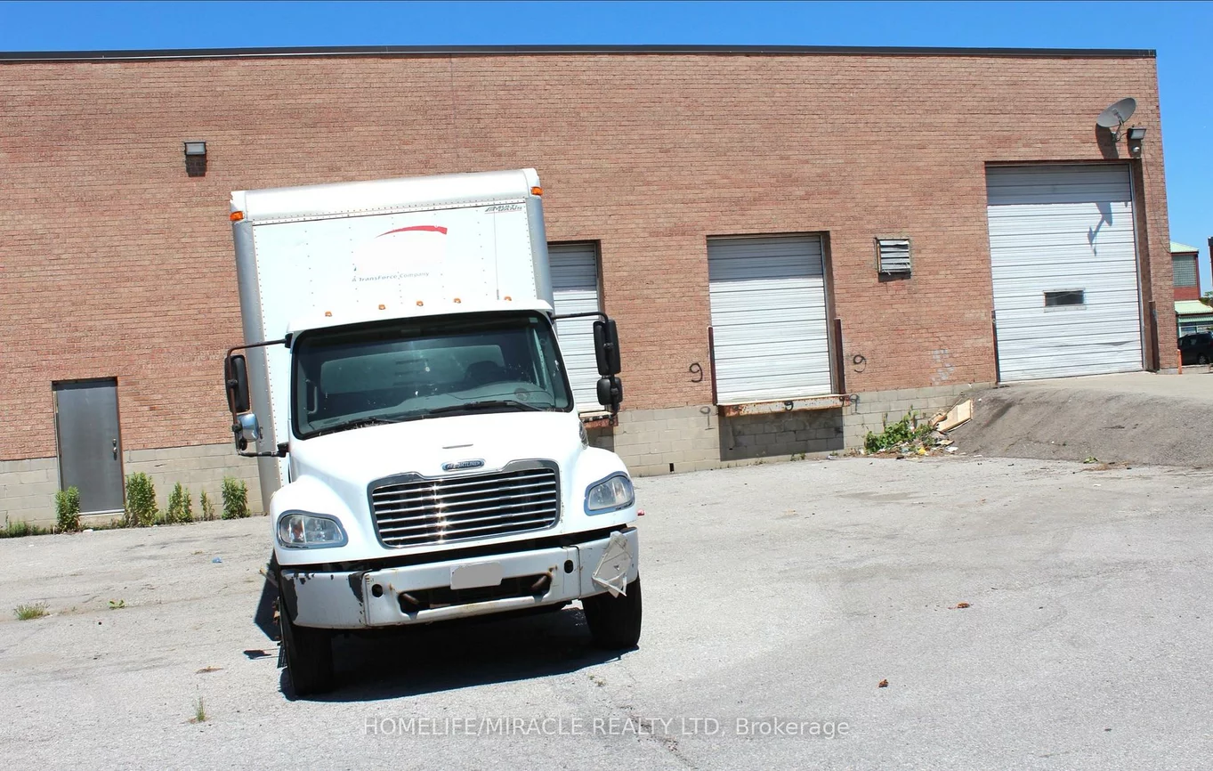 105, Ironside, Rouge E11, Toronto