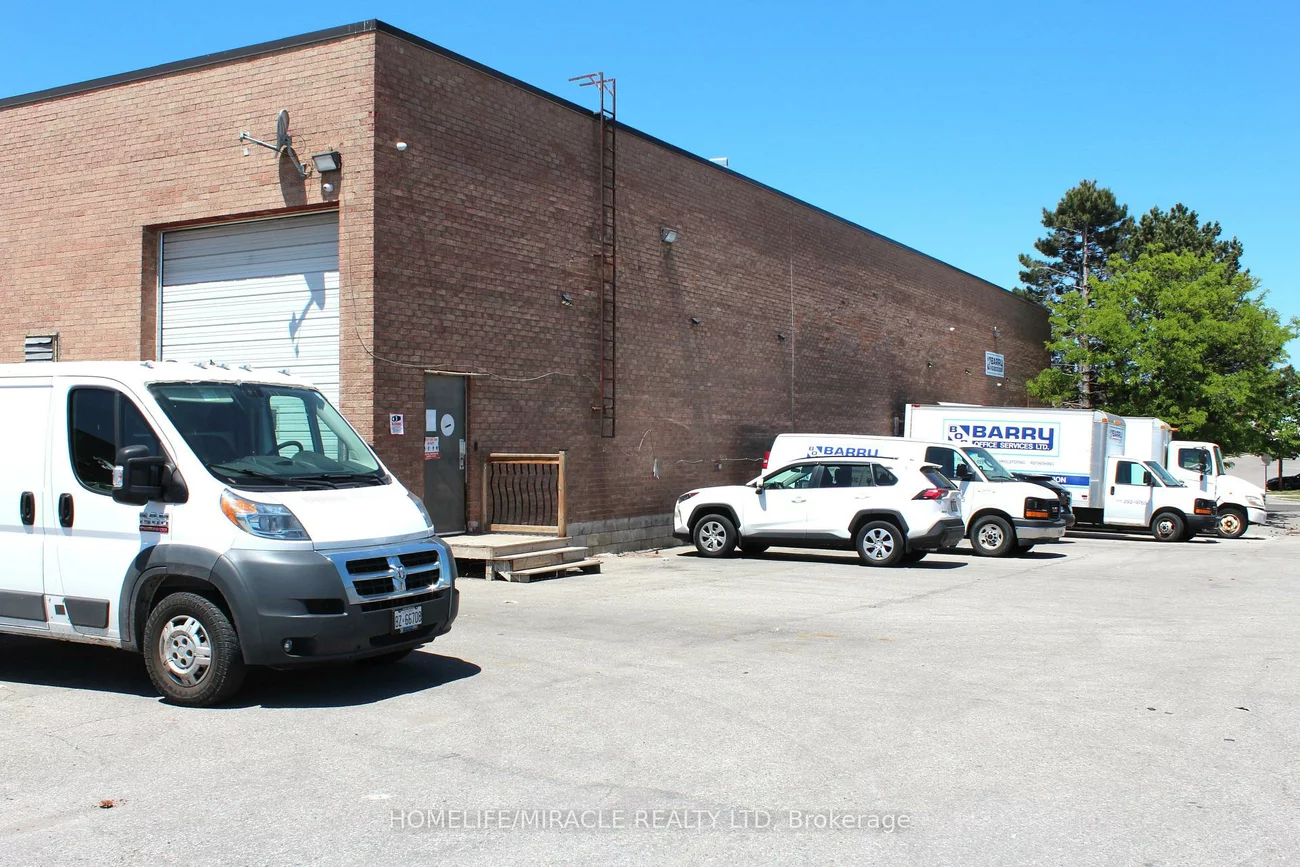 105, Ironside, Rouge E11, Toronto