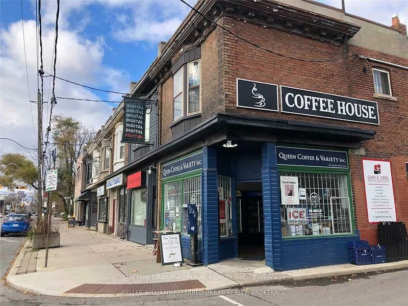 1572, Queen, Greenwood-Coxwell, Toronto