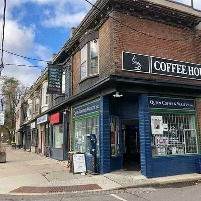 1572, Queen, Greenwood-Coxwell, Toronto