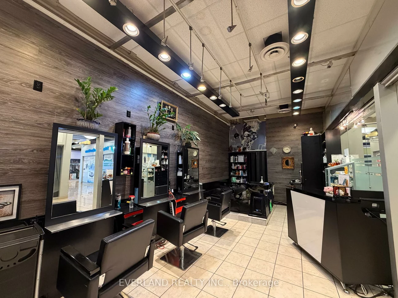 4675, Steeles, Milliken, Toronto