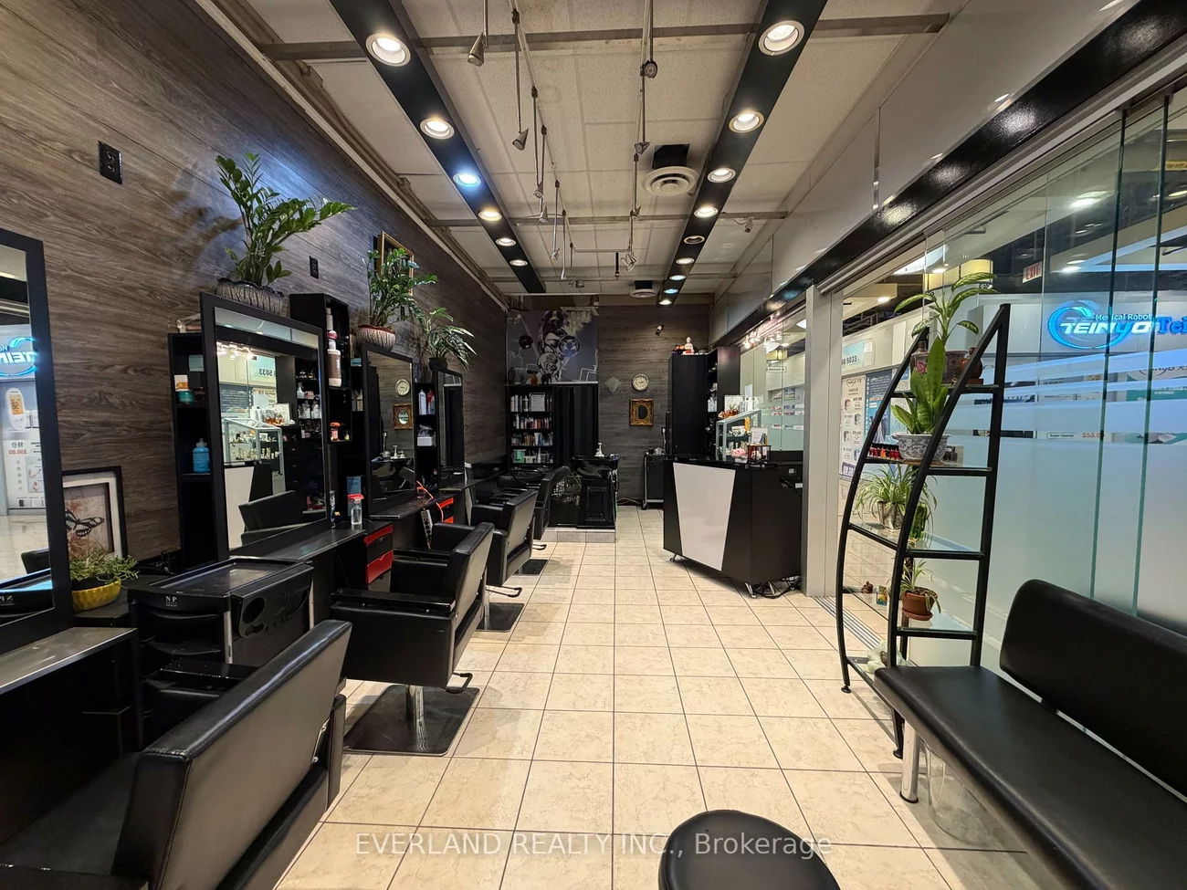 4675, Steeles, Milliken, Toronto