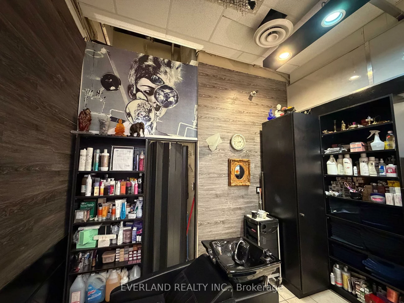 4675, Steeles, Milliken, Toronto