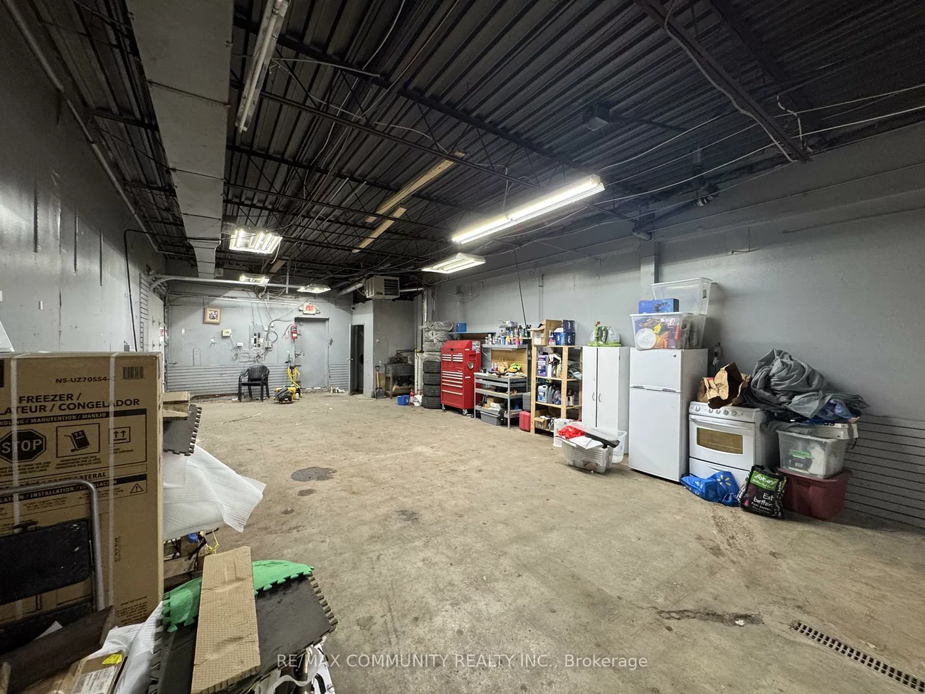 2827, Eglinton, Eglinton East, Toronto