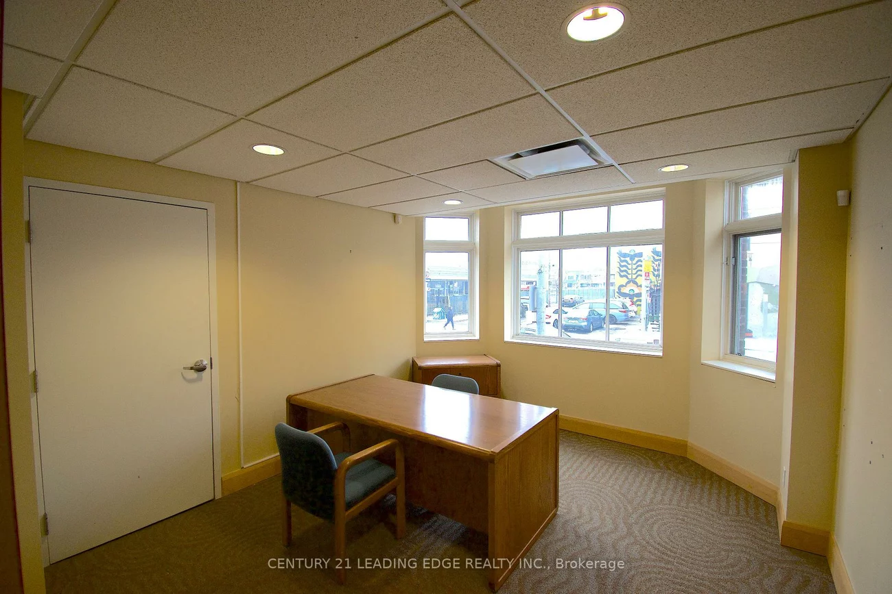 2550, Danforth, East End-Danforth, Toronto