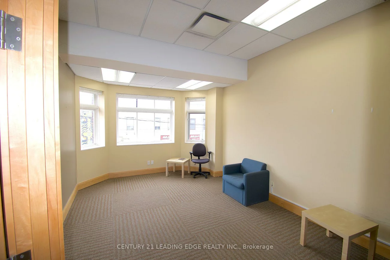 2550, Danforth, East End-Danforth, Toronto