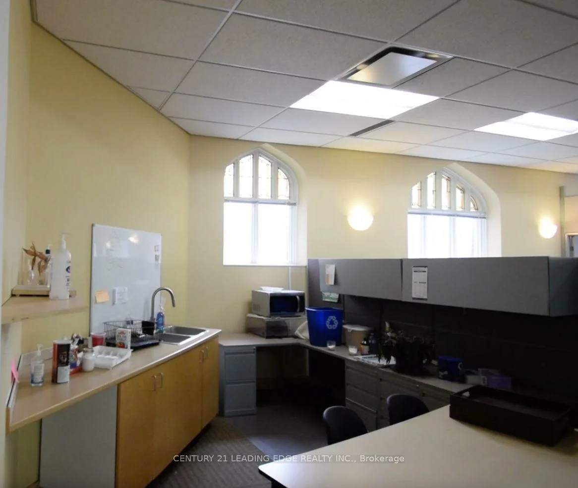 2550, Danforth, East End-Danforth, Toronto