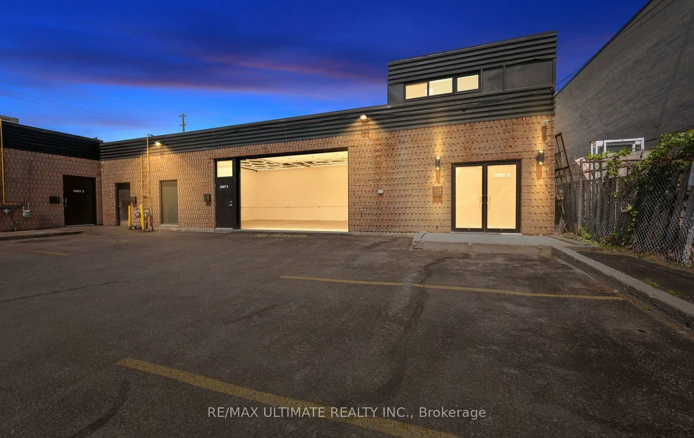 74, Hymus, Clairlea-Birchmount, Toronto