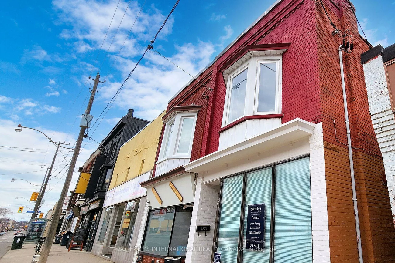 1271, Gerrard, South Riverdale, Toronto