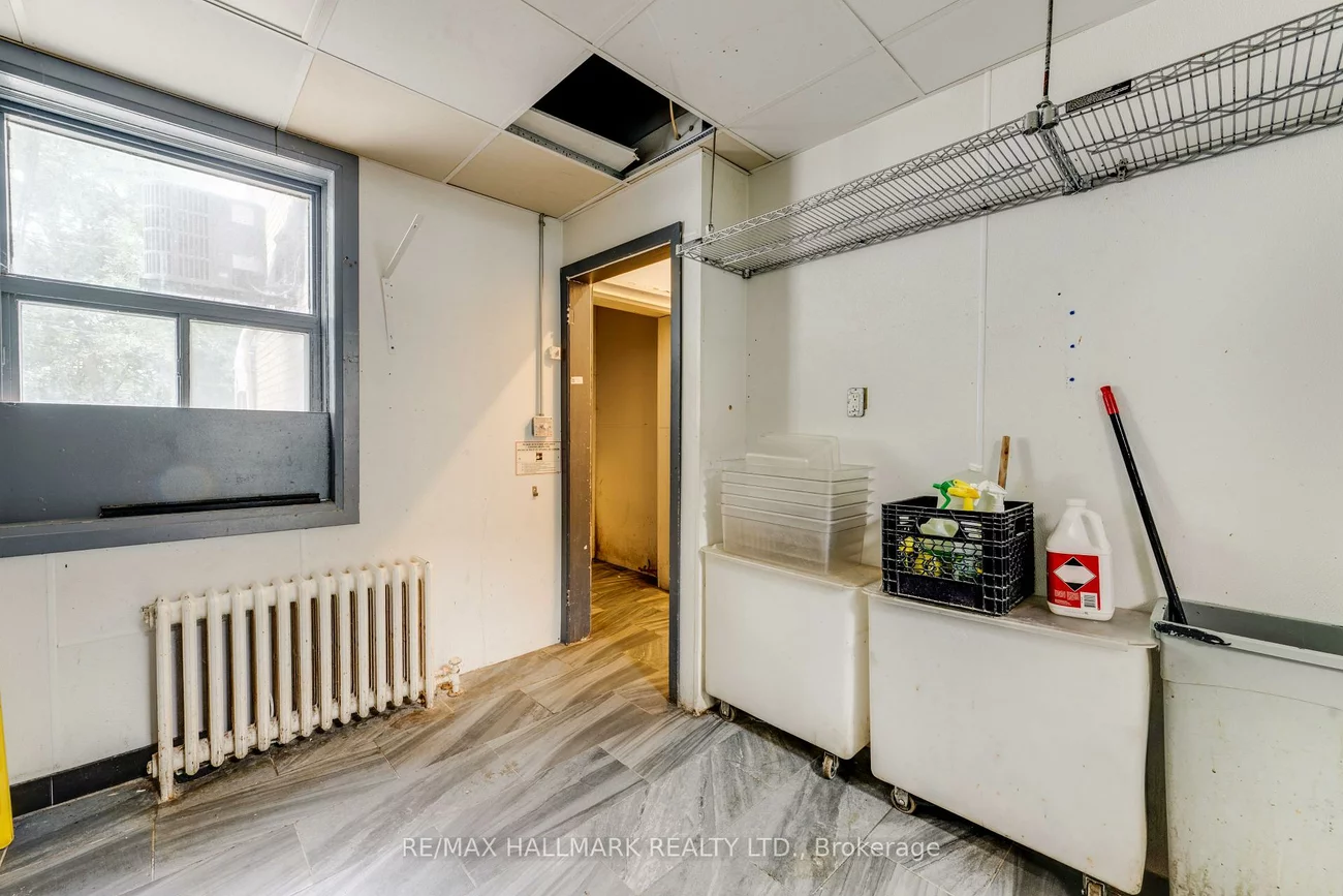 2859, St Clair, O'Connor-Parkview, Toronto