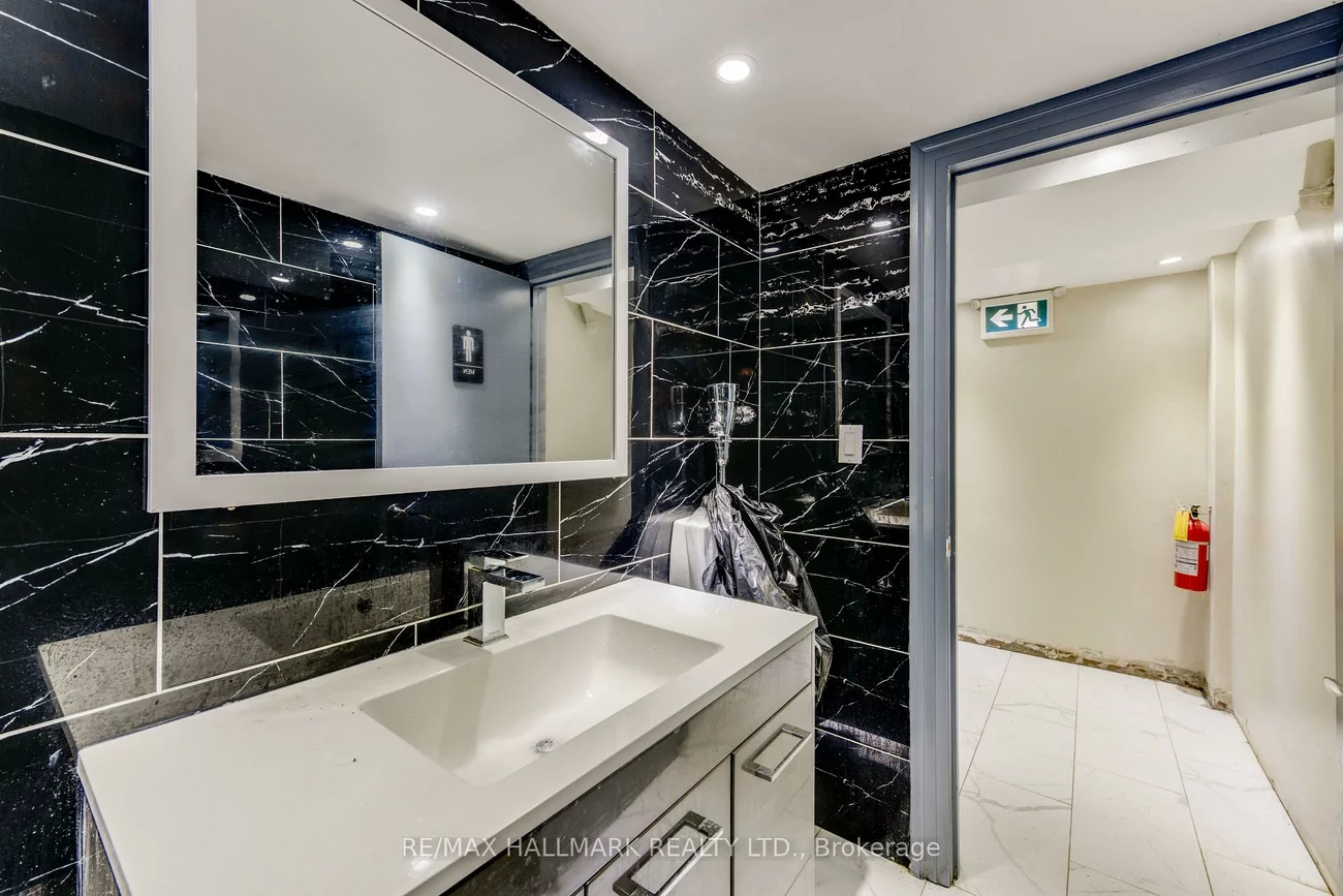 2859, St Clair, O'Connor-Parkview, Toronto