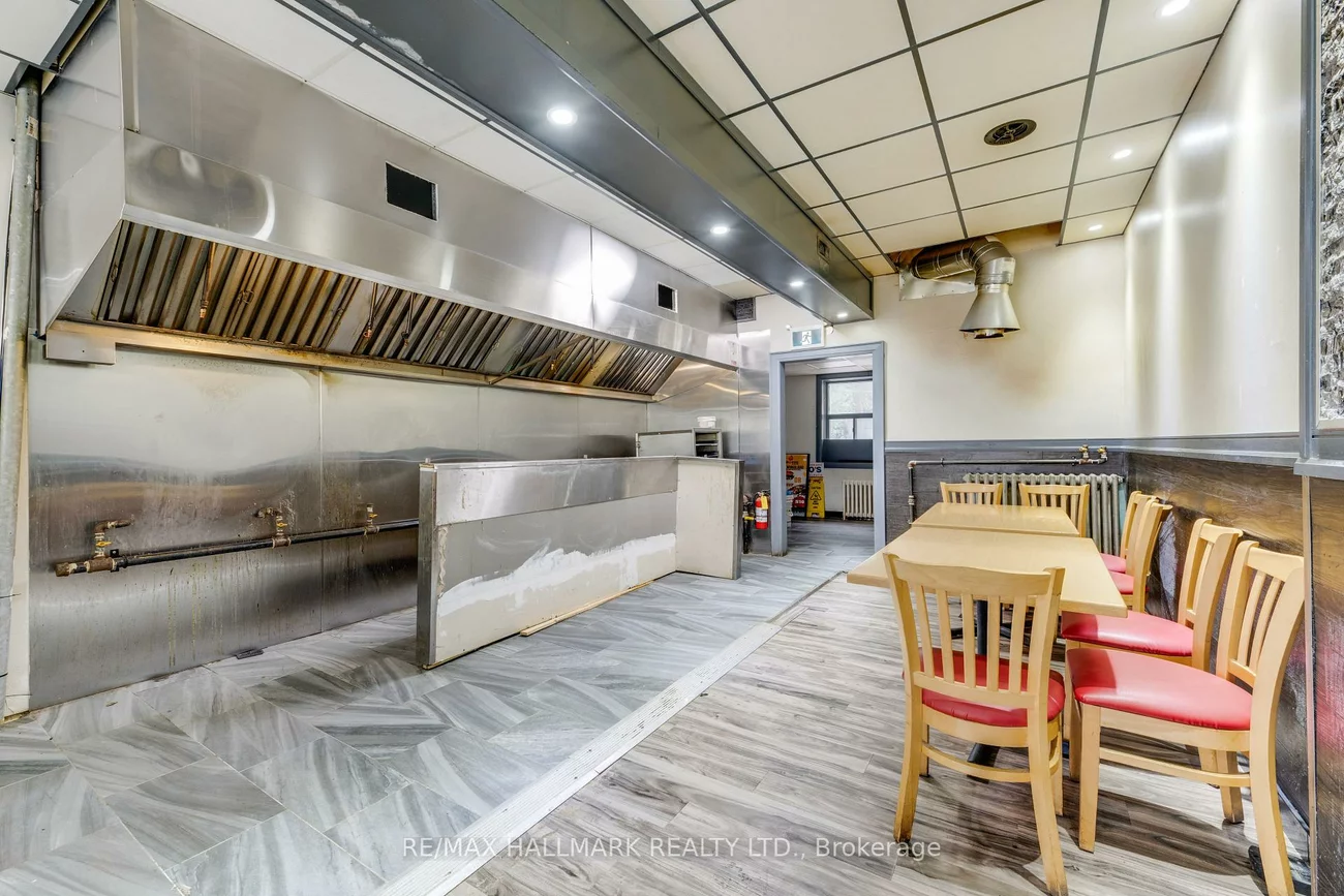 2859, St Clair, O'Connor-Parkview, Toronto