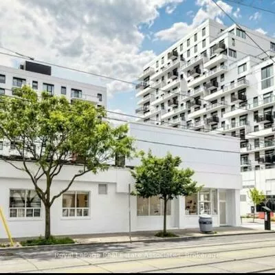 1597, Queen, Greenwood-Coxwell, Toronto