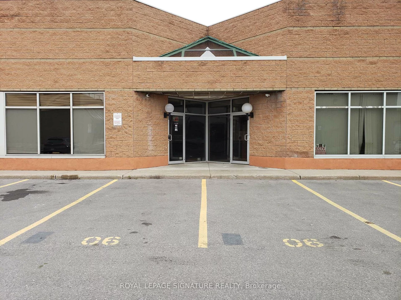 90, Ironside, Rouge E11, Toronto