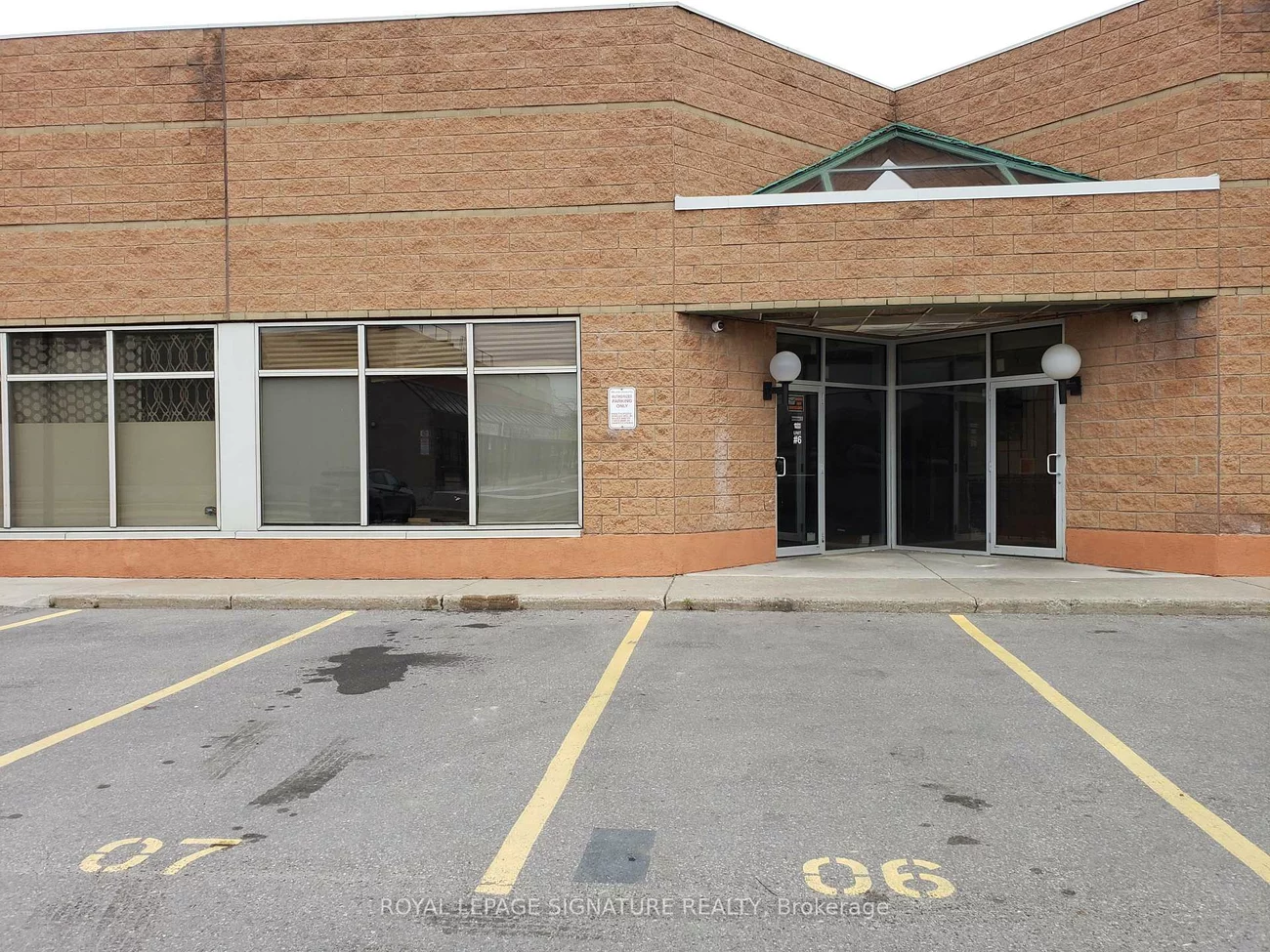 90, Ironside, Rouge E11, Toronto