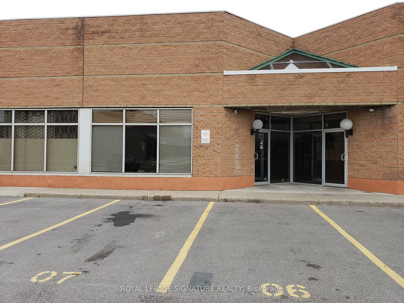 90, Ironside, Rouge E11, Toronto
