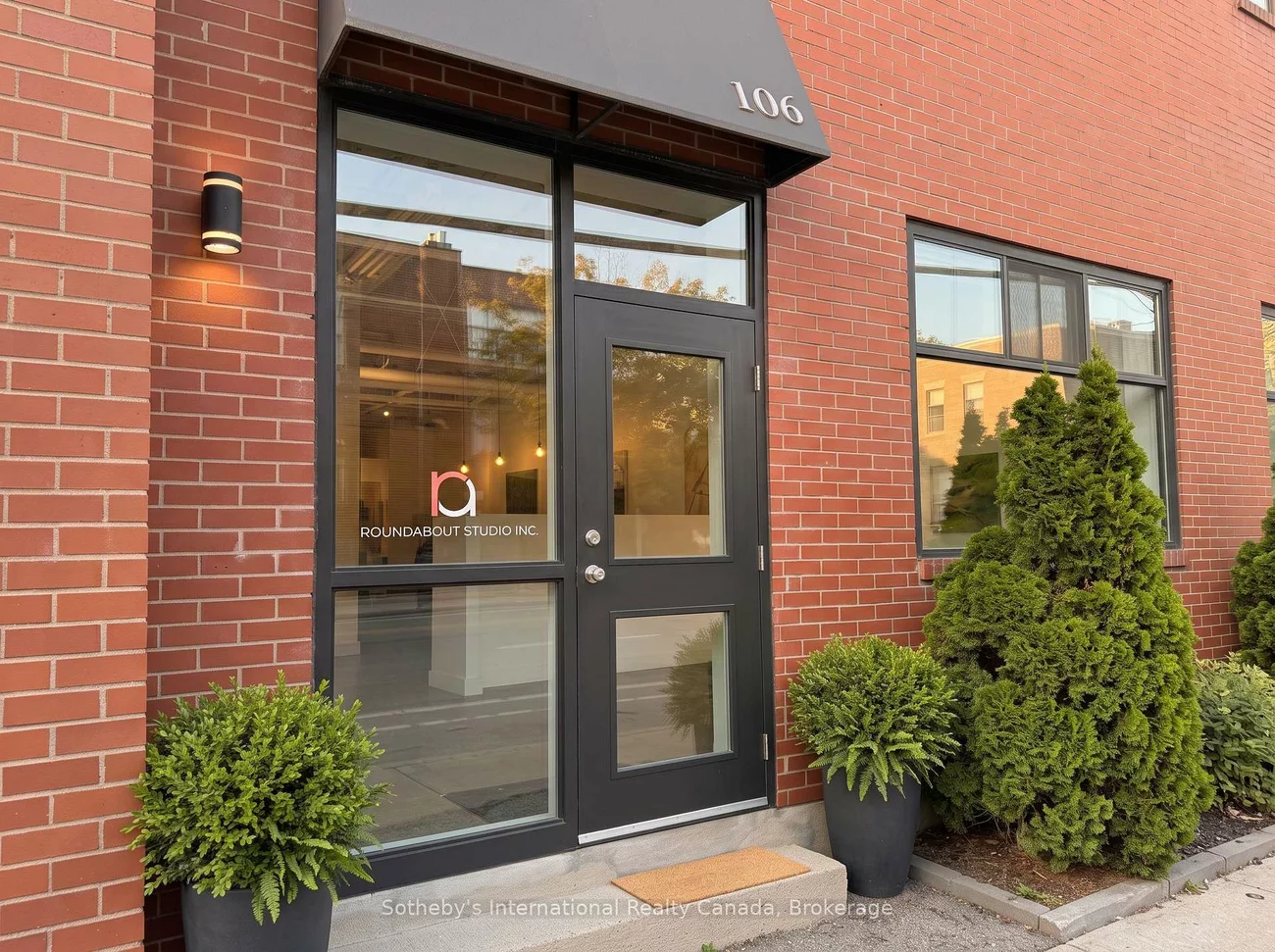 401, Logan, South Riverdale, Toronto