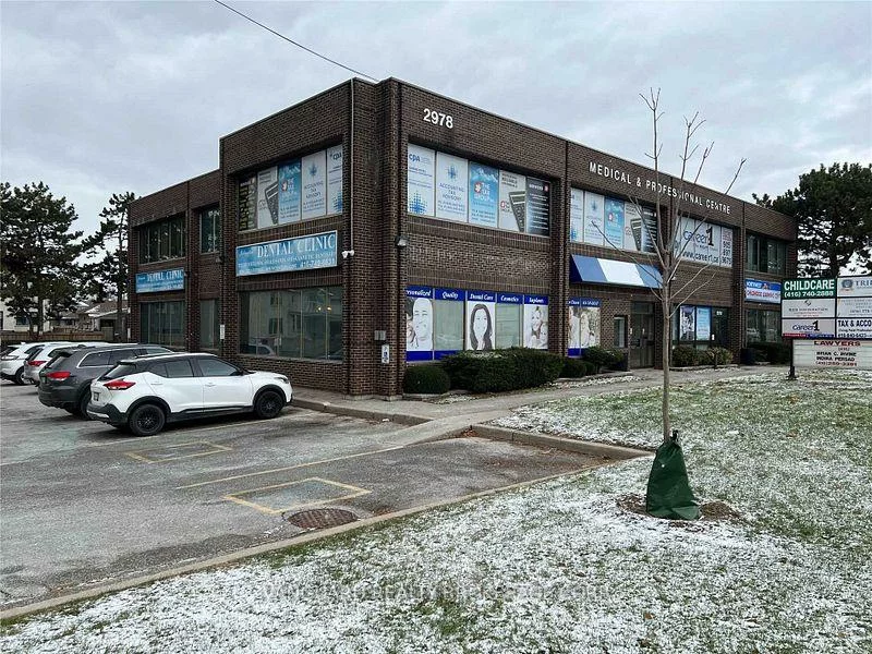 2978, Islington, Humber Summit, Toronto